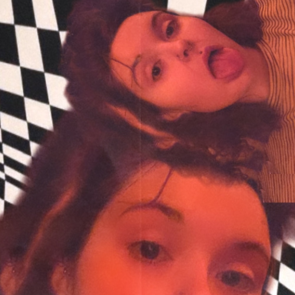 Meet your Posher, Regina